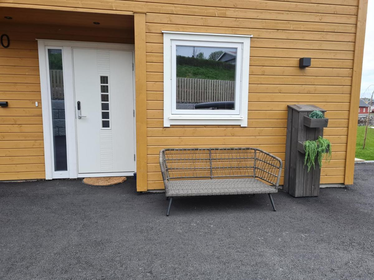Rorbu Ved Sjoen Villa Bud Eksteriør bilde