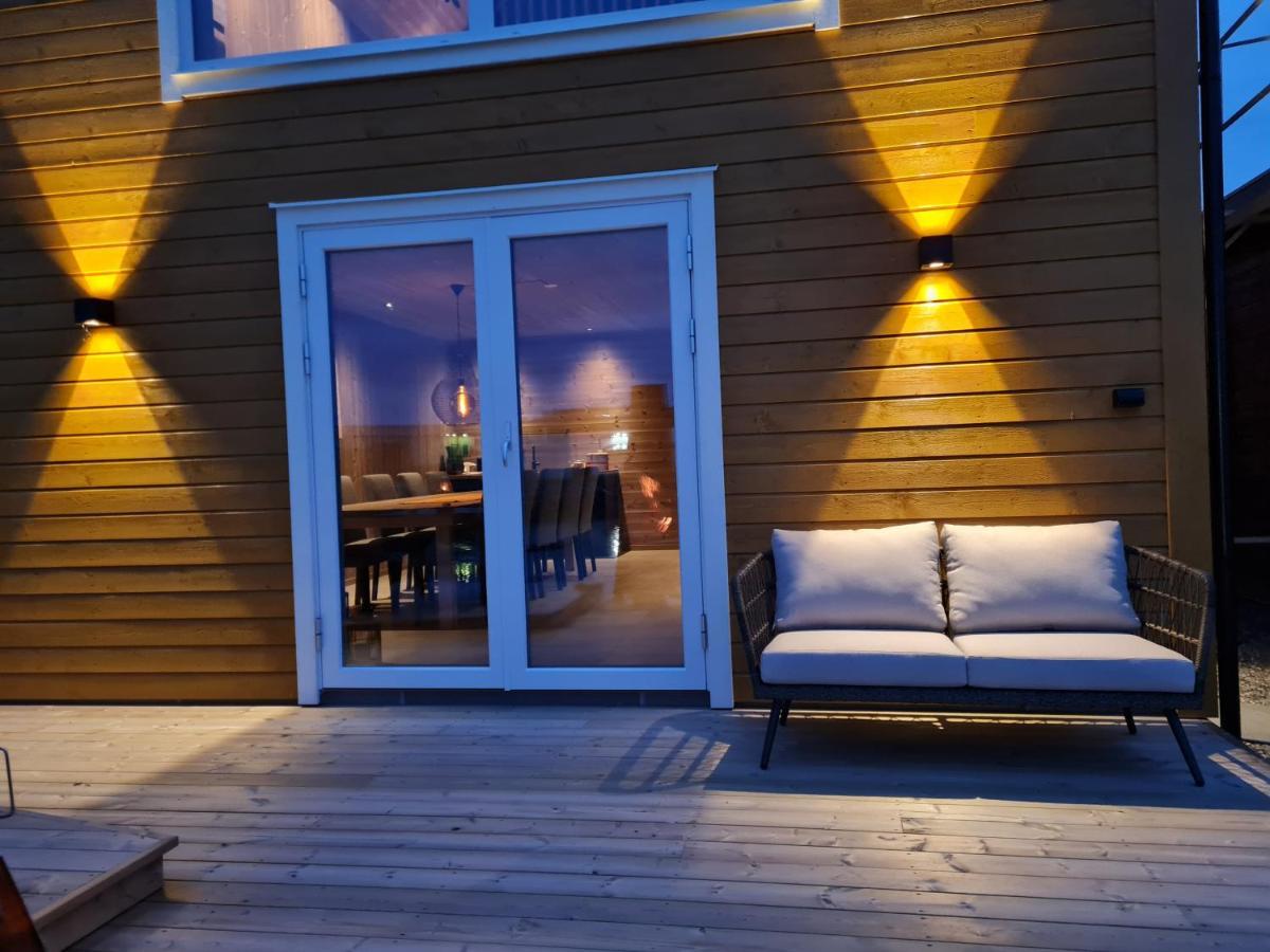Rorbu Ved Sjoen Villa Bud Eksteriør bilde