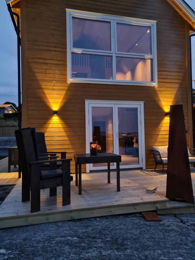 Rorbu Ved Sjoen Villa Bud Eksteriør bilde